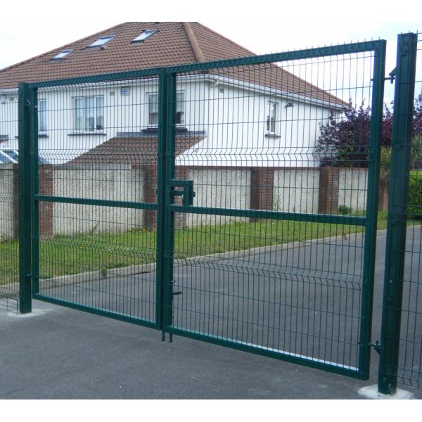 Galvanized 3D 1.83x2.43m Welded Wire Mesh Fencing For Sports Field