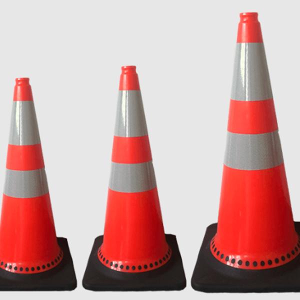 High Visibility Orange PVC Road Traffic Cone For Road Safety Precautions
