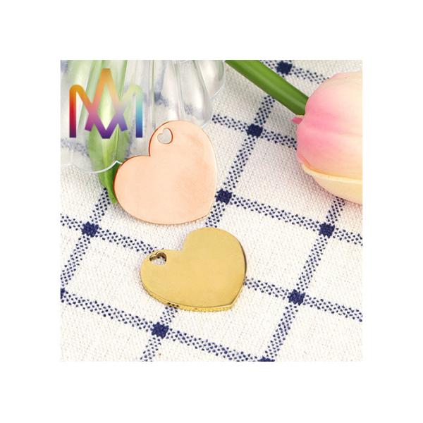 22X26mm No Tarnish Heart Shape Engraved Charm Tags