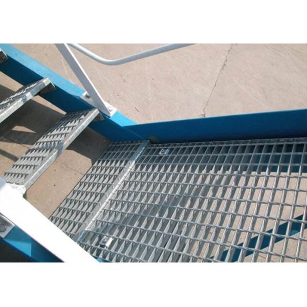 Hot Dipped Galvanized Steel Stair Treads Grating Various Specifications