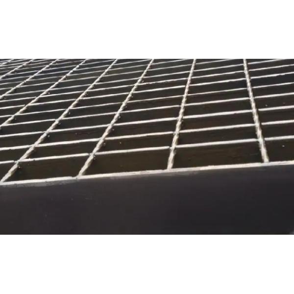 G1008/40/100FG Floor Forge Walkway Grated Metal Floor For Agricultural