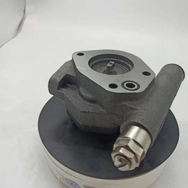 704-24-24420 Pilot Gear Pump For Komatsu Excavator PC60-6 PC120-6 PC200-6 PC220-6 HPV95
