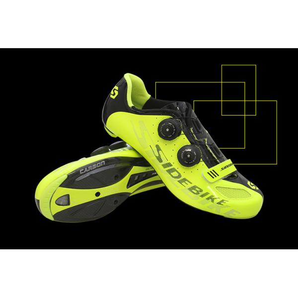Shockproof Fluorescent Cycling Shoes Water Resistant Anti - Collision Design