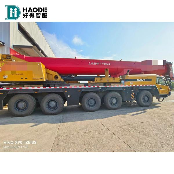 Used SANY 200t Heavy Diesel Truck Crane With Full Extended Boom Torque Of 768kN.M