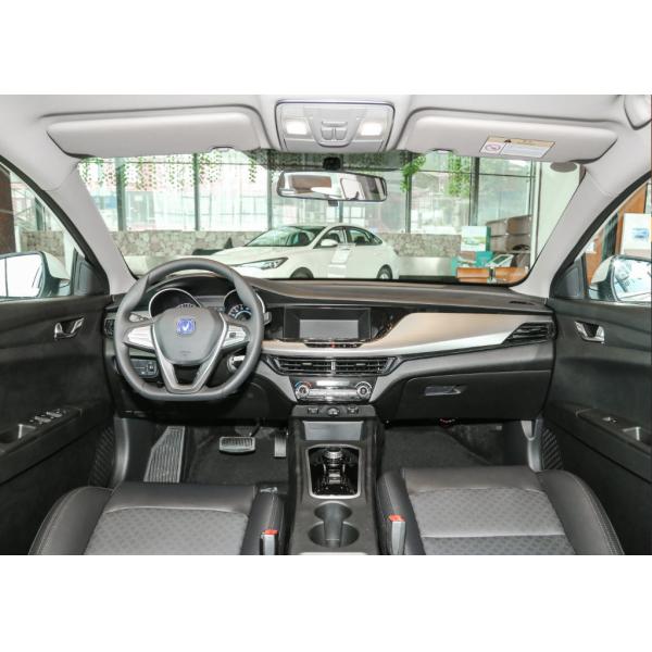 Eado EV460 Changan Car Compact Sedan EV 5 Doors 5 Seats