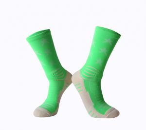China Custom Cushioned Basketball Socks Compression Sports Socks for Outdoor Activity on sale
