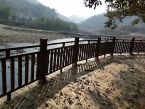 China Damp Proof Insect Resistant WPC Railing 1.5m Plastic Coated Handrail Systems on sale
