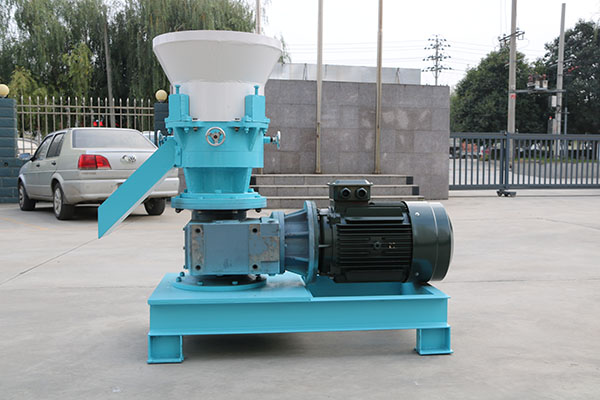 900-1200kg/H Straw Pellet Machine ODM Animal Feed Extruder