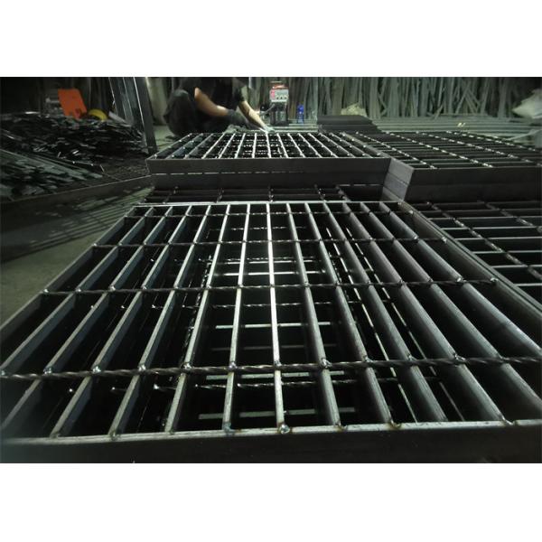 32*3mm Workshop Weld Stair Treads Steel Grating Skid Proof Anti Explosion