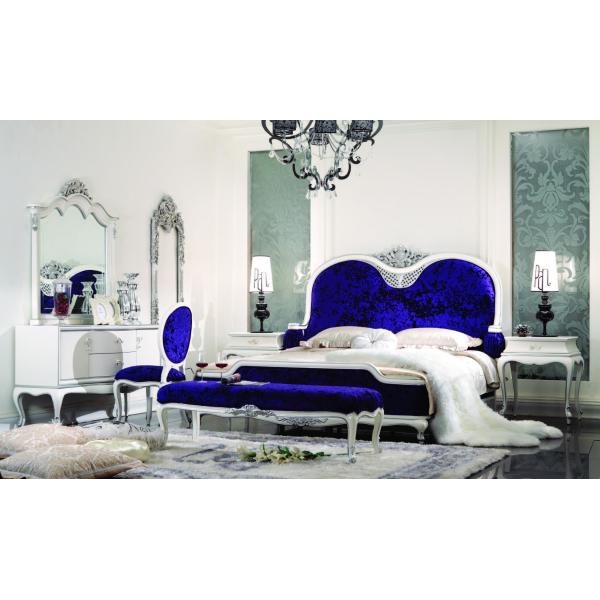 French fabric luxury solid wood carved double bed European style princess wedding bed villa furniture