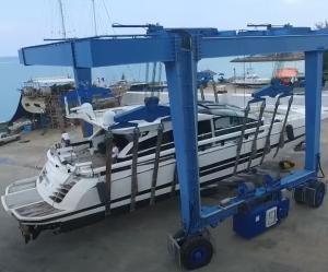 China 5 -15m Lifting Height Yacht Boat Hoist Crane Machine 8.5m/Min Speed on sale