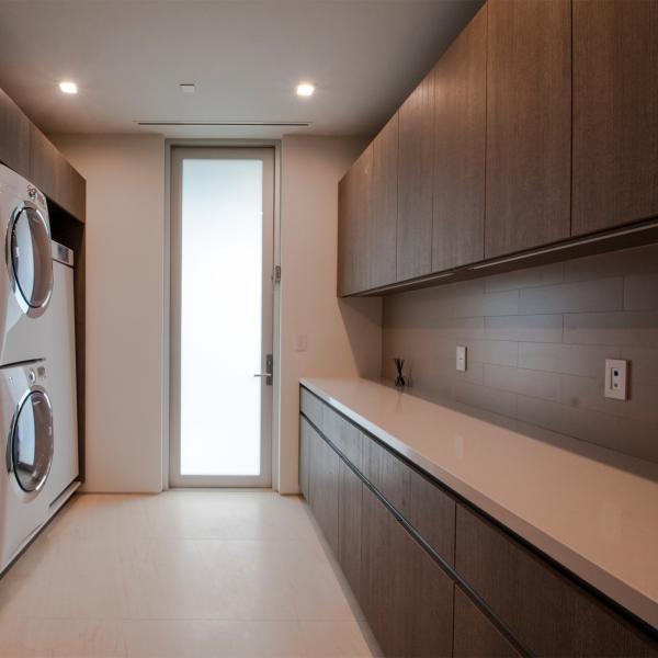 Wood Grain Hamper Handless Laundry Storage Cabinet With Wash Machine