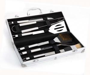 China Professional 6PCS BBQ Tool Set  With  Aluminum Case For Outdoor Barbecue on sale