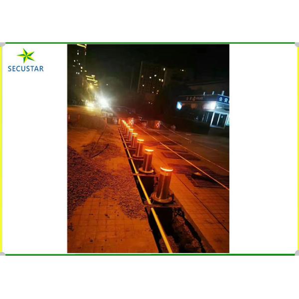 Traffic Collapsible Automatic Rising Bollards , Drop Down Bollards Easily