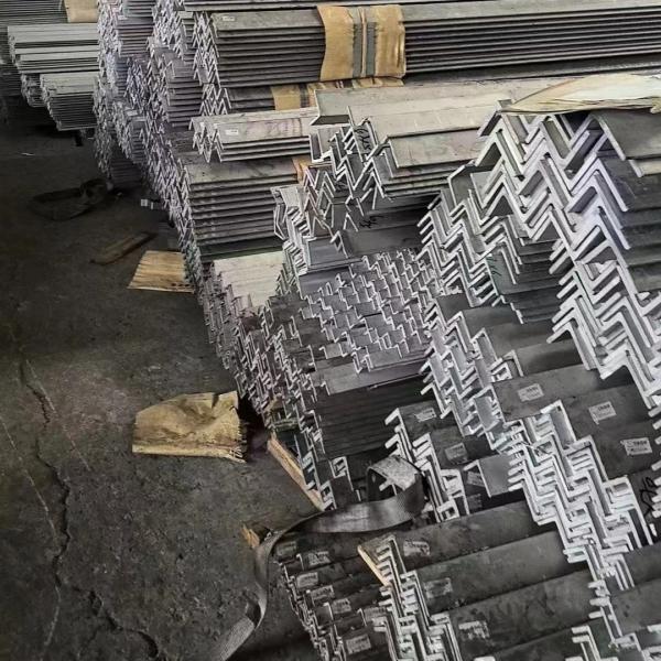 Unequal 1.4845 310S Stainless Steel Angle Bar ASTM A276 TP310S Equal Angle Bar