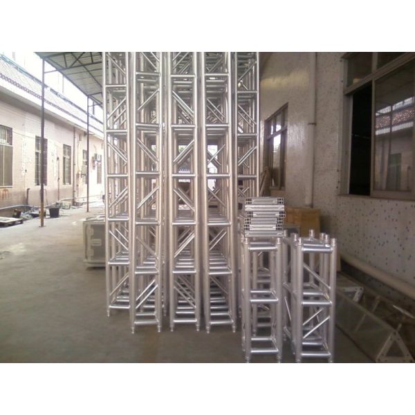 300*300MM Small Stage Lighting Truss , Concert Stage Roof Truss 6082-T6 Aluminum Alloy