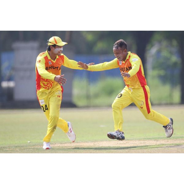 Slim Fit Cricket Training Pants , 56cm Waist Mens Coloured Cricket Trousers Length 76cm