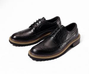 China Spring / Autumn Men's Casual Shoes  Round Toe Mens Black Leather Loafer Shoes on sale