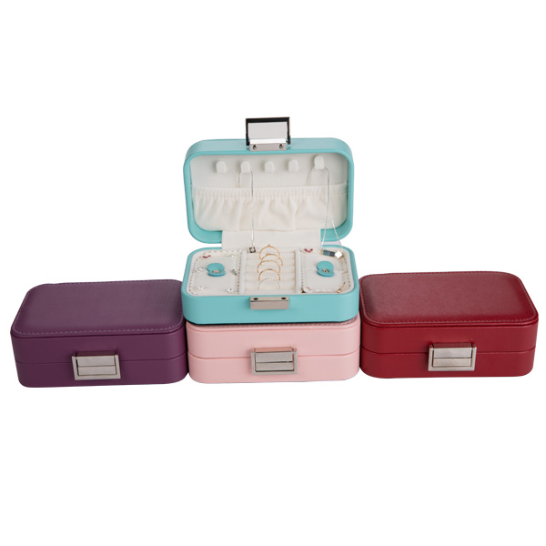 Ring / Cosmetics Portable Travel Jewelry Box Square Shape Easy To Take