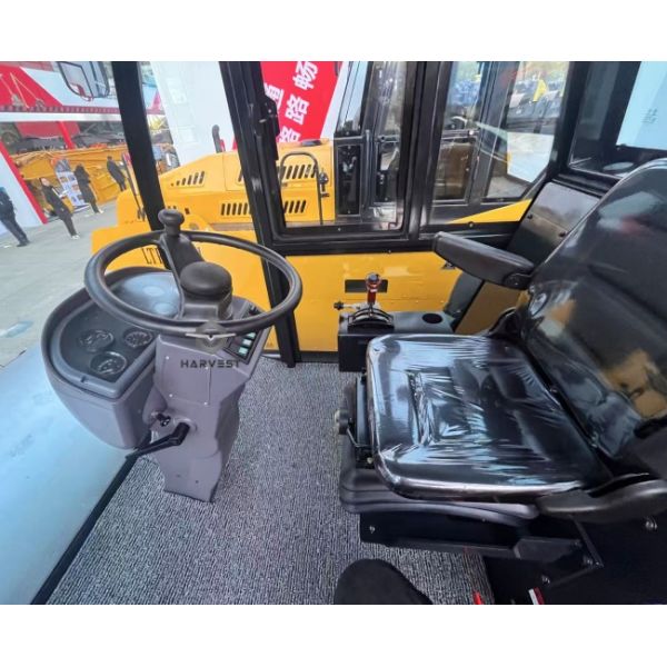 14 Ton Hydraulic Double Drum Vibratory Roller LTC214 with Cummins 110kW Hot Sale In Tanzania