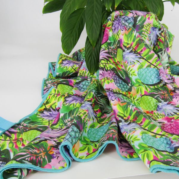 Screen Print Logo Microfiber Beach Towel With Custom Pattern