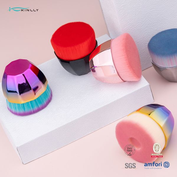 Magic Face Momma 1 pcs Makeup Kabuki Brush Flat Top Multifunctional