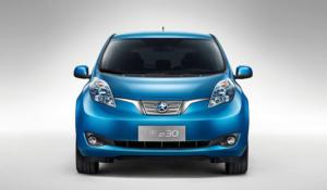 China 4 Seats Pure Electric Cars Venucia E30 Left Hand Drive Vehicles 105km/h on sale