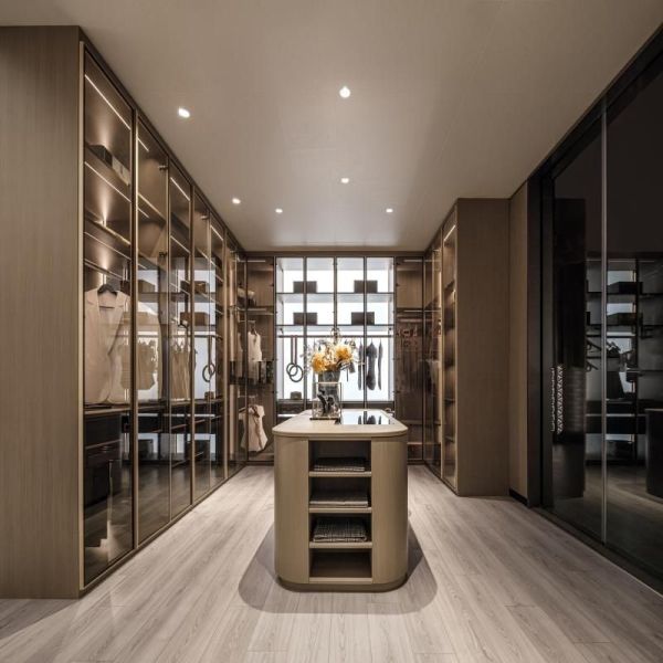 Premium Dressing Room Open Closet Walk In Closet With Light Wood Grain