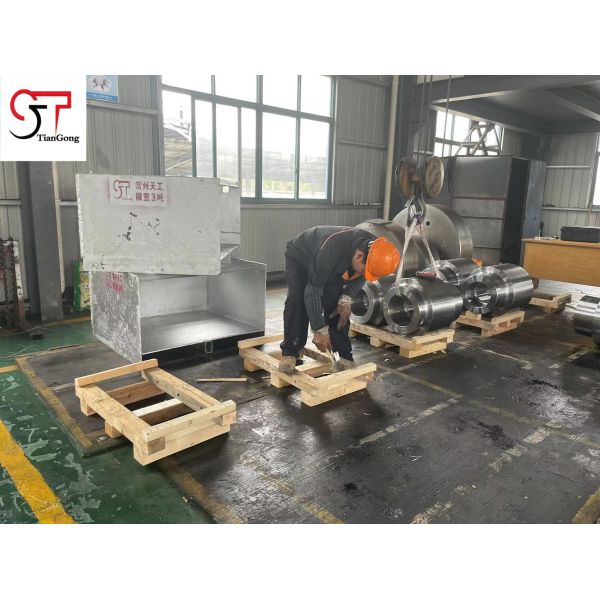 40CrNiMo C45 Heavy Steel Forging Precision Cast And Forge Industrial Forging