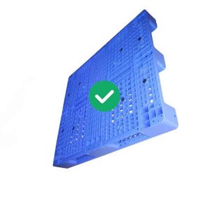 China HDPE Racking Plastic Pallet Heavy Duty 1300x1100 5000Kg Load on sale