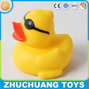 Cheap baby yellow duck floating bath toys wholesale