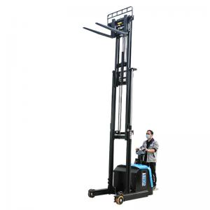 Cheap Rider Battery Operated electric Reach Truck , Multi Directional Reach stacker 5000lbs wholesale