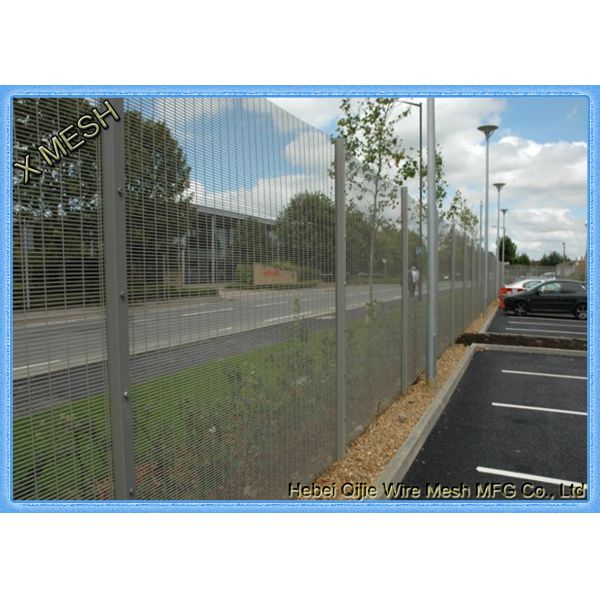 Quality Prison Galvanized Anti - Climbing 358 Mesh Fencing / Security Fencing Panels for sale