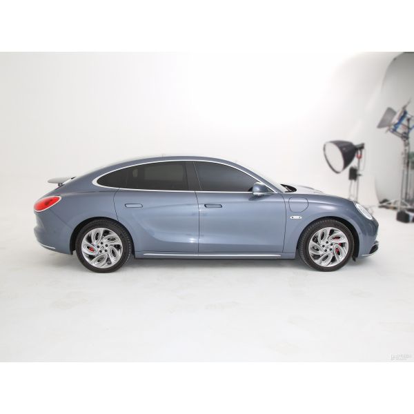 600KM High Speed Electric Car EV Used 4WD Version GreatWall Ora Lightning Cat