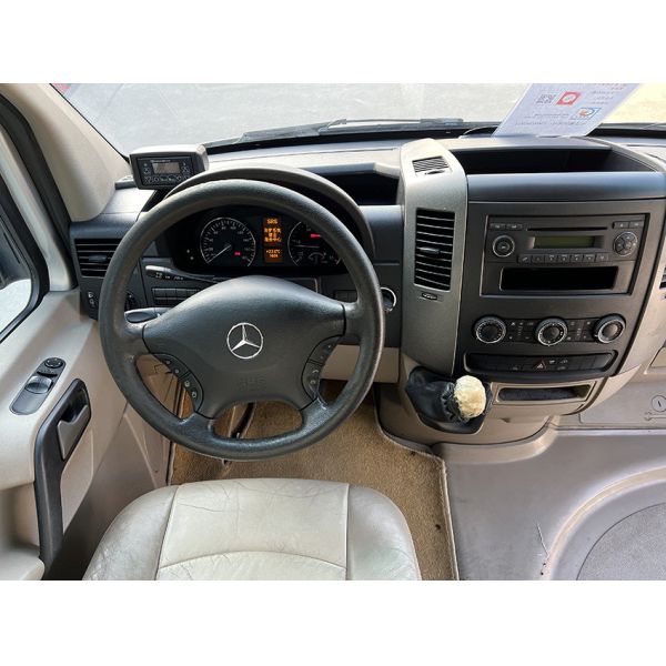 Benz 17 Seater Bus Second Hand Manual Transmission Type Used Passenger Vans