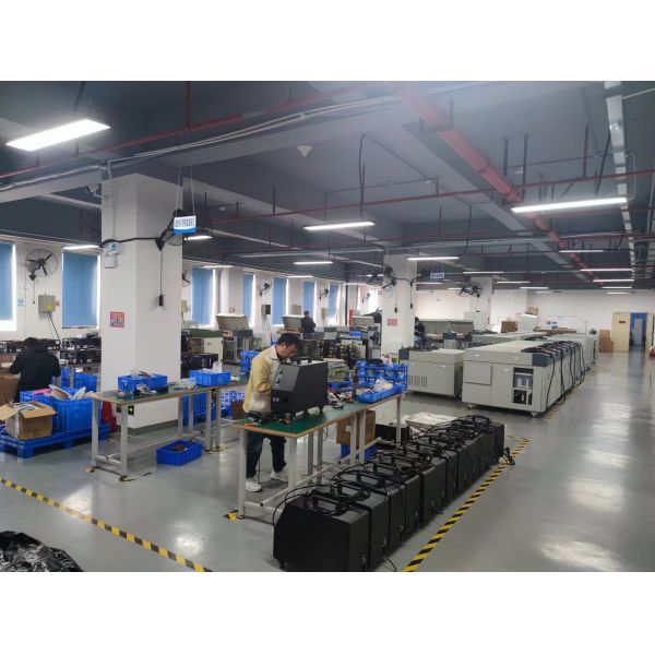 Single Motor Handheld Laser Metal Welding Machine Water Cooling