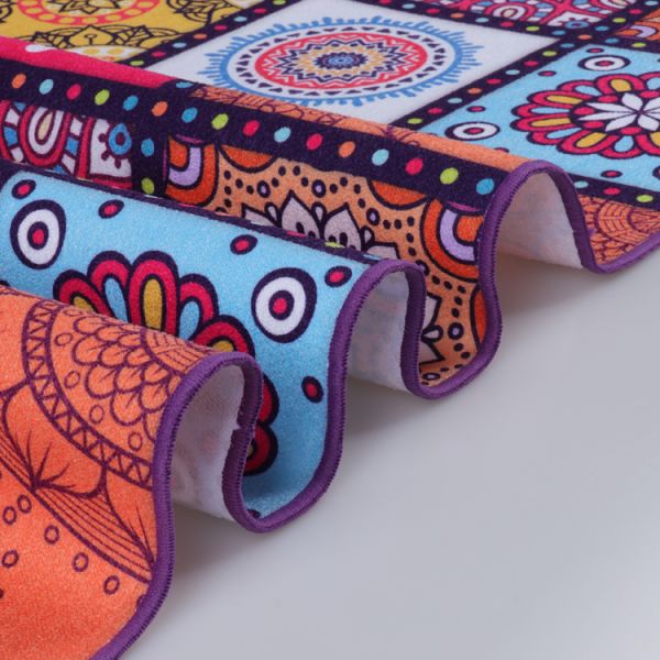 Sand Proof Sublimated Beach Towels Foldable Easy Storage Space Saving