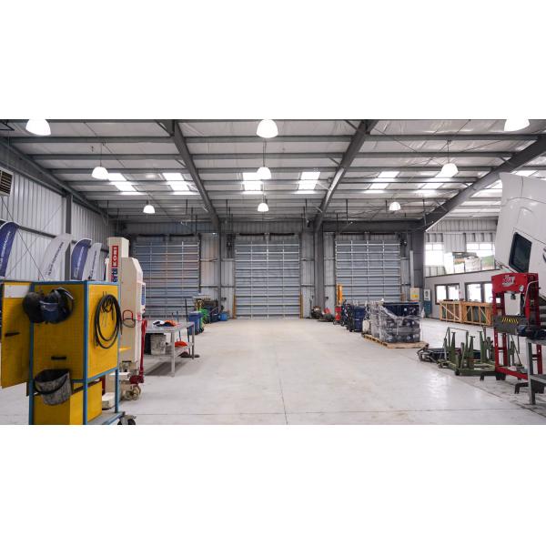 Q235 Q235B Q345 Grade Heat Insulated Metal Roof Carports With Folding Design And Welding Service