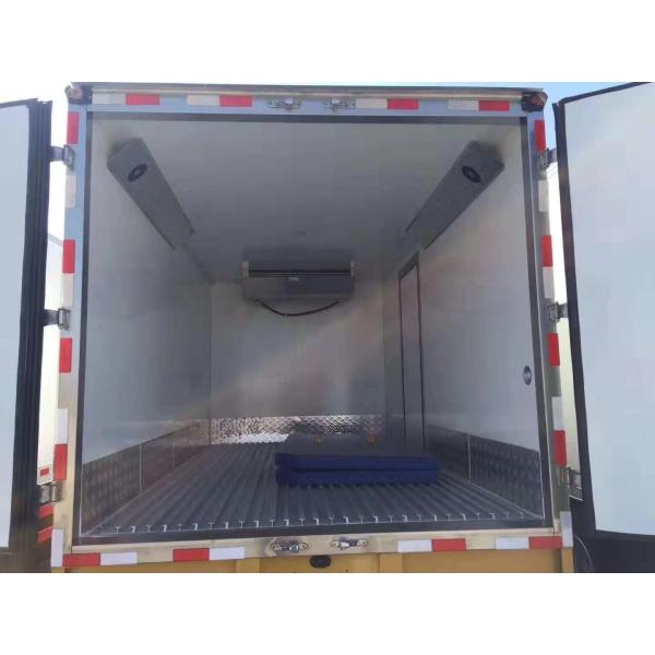 ISUZU KV100 Refrigerated Transport Trucks 3T 4T 5T For Frozen Fish