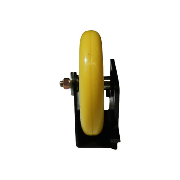 Traveling wheel assembly for cleaning and sweeping vehicles,Wheel assembly for cleaning vehicles