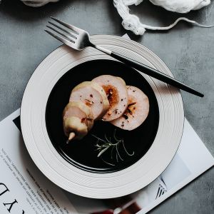 Brushed Black And White Straw Hat Porcelain Plates Western Food