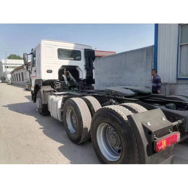 ISO Certified 6X4 371HP Heavy Tractor Head Truck with Diesel Engine Rhd Tractor Truck