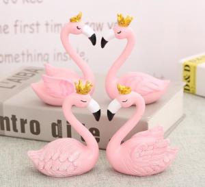 Cheap Creative Pink flamingo Resin Crafts Figurines desk décor wholesale