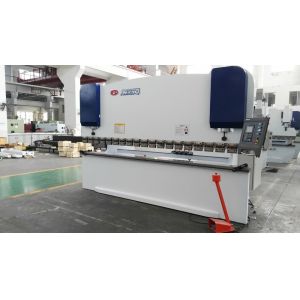 China 3200mm Length Sheet Metal Press Brake Advanced Bending Technology on sale
