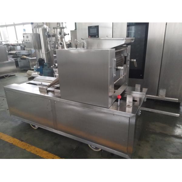 Simple Structure Bakery Biscuit Machine 100-200 Kg/H Production Capacity