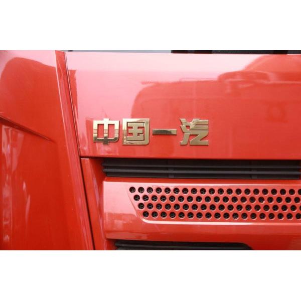 FAW Jiefang J6L Refrigerated Tipper Dump Truck 240hp 4X2 6.8m