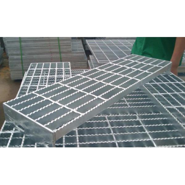 Q235 Steel Grating Walkway For Stair Tread 40*5mm