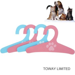 Cheap Cute Wood Dog Clothes Hangers Pet Apparel Display Accessories wholesale