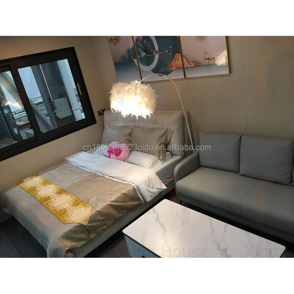 Customized Color Modern Container Mini Vacation Capsule Room One Bedroom Steel Structure Hotel Designed with Modern Style