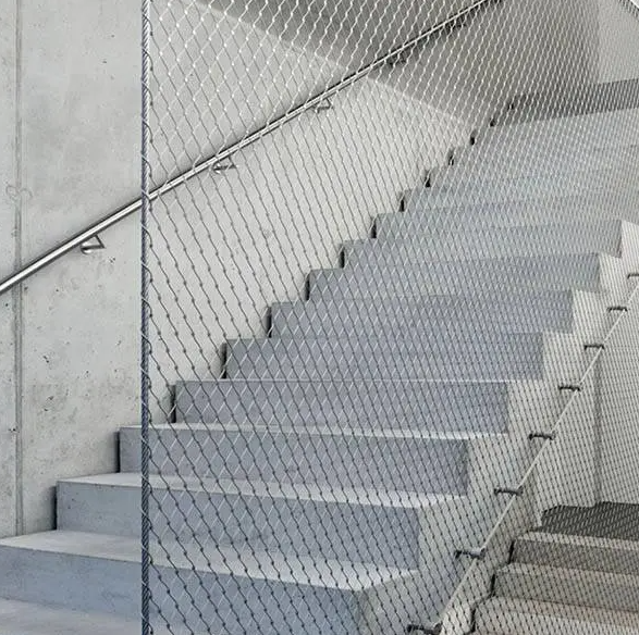 Flexible Stainless Steel Rope Mesh Safety Net Altitude Anti-Fall Netting for Zoo Cage Balcony